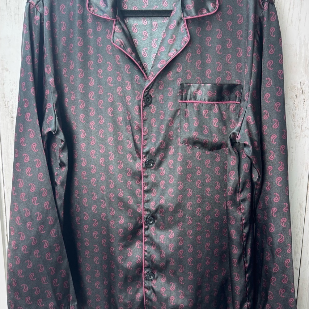 Twin boat Men's Paisley Patterned Black Shirt size medium